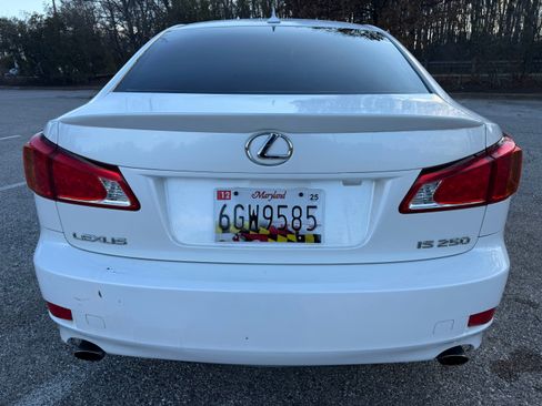 Used 2009 Lexus IS 250 image 4
