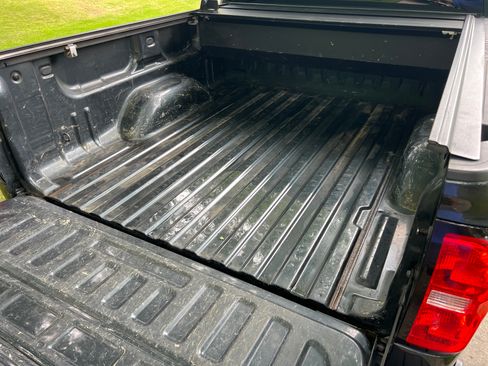 Used 2018 Chevrolet Silverado 1500 LT w/ All Star Edition AWD/4WD image 14