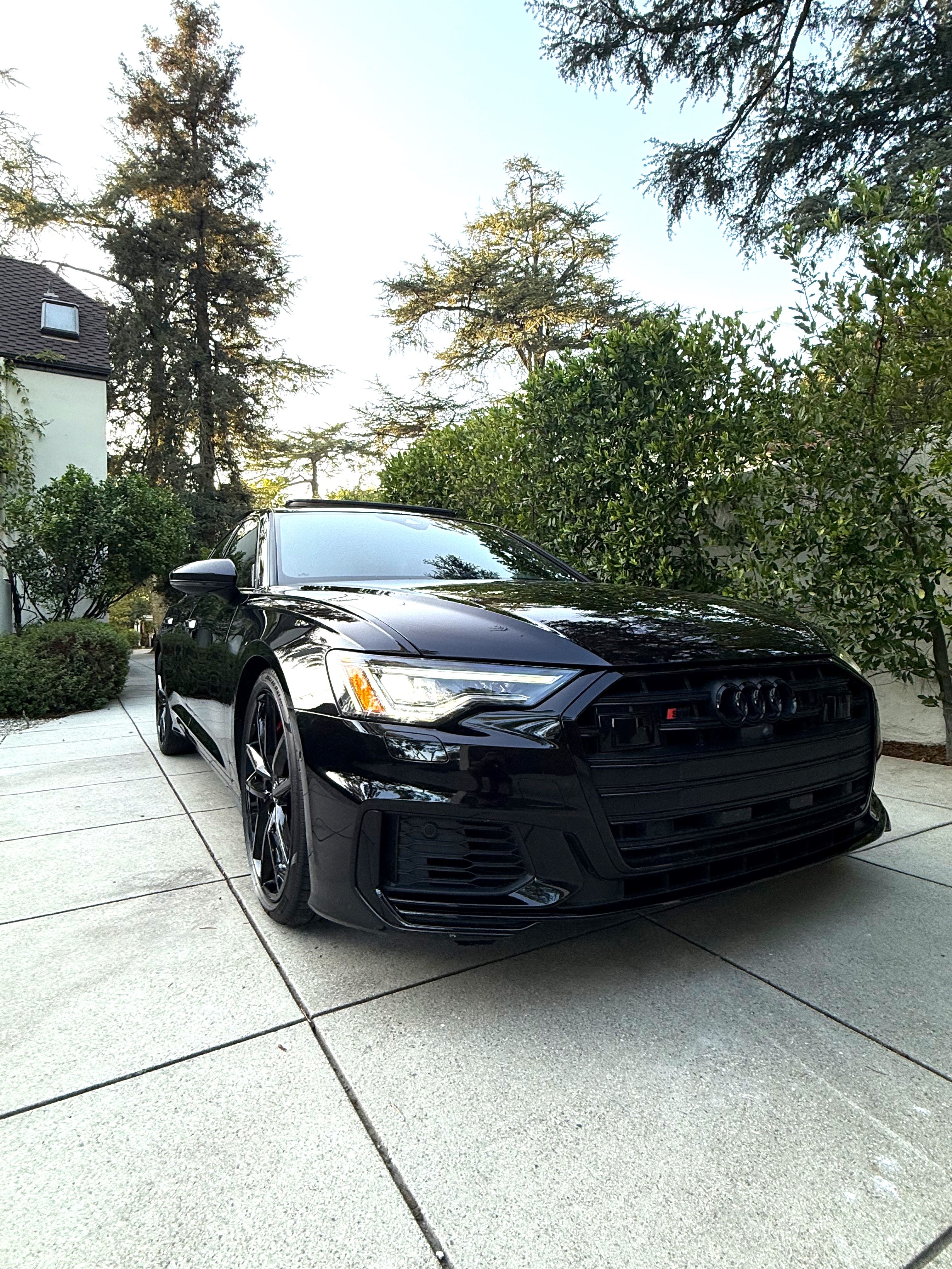 Used 2021 Audi S6 Premium Plus w/ S Sport Package AWD/4WD image 23