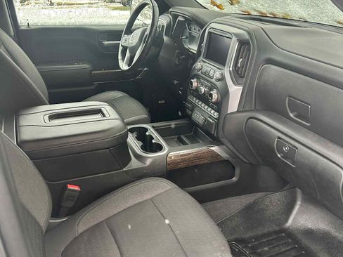 Used 2020 GMC Sierra 1500 Elevation w/ Elevation Value Package image 10