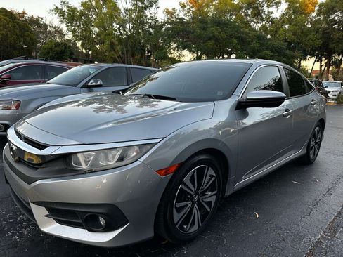 Used 2017 Honda Civic EX-L image 2