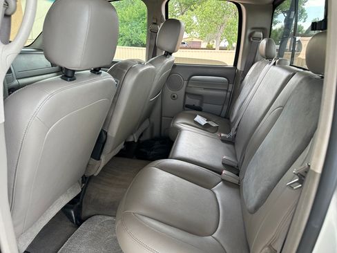 Used 2005 Dodge Ram 3500 Truck SLT AWD/4WD image 9