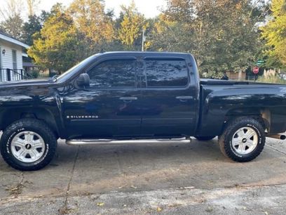 Used 2007 Chevrolet Silverado 1500 LT w/ 1LT Convenience Package