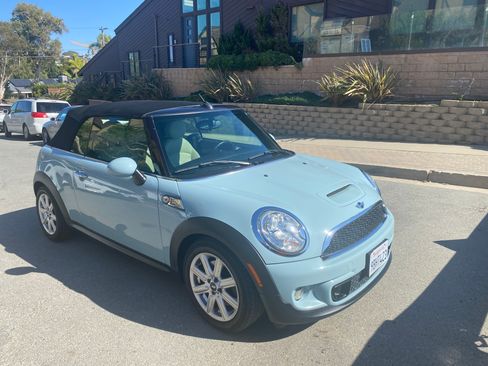 Used 2014 MINI Cooper S image 5