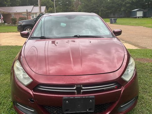 Used 2015 Dodge Dart Aero FWD image 1