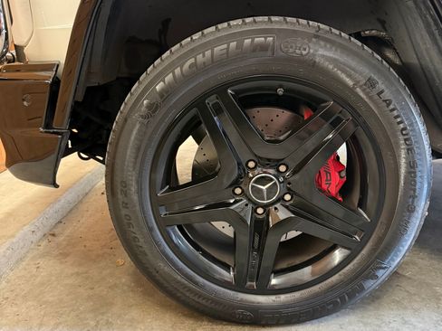 Used 2017 Mercedes-Benz G 63 AMG 4MATIC image 18