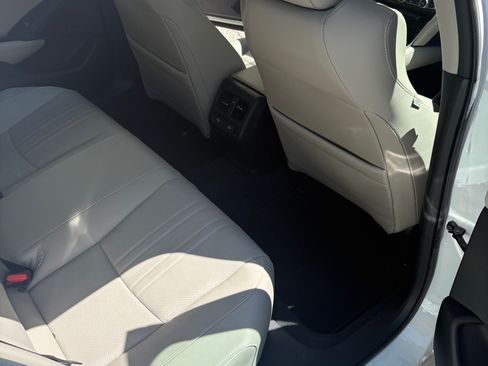 Used 2021 Honda Accord Touring image 16