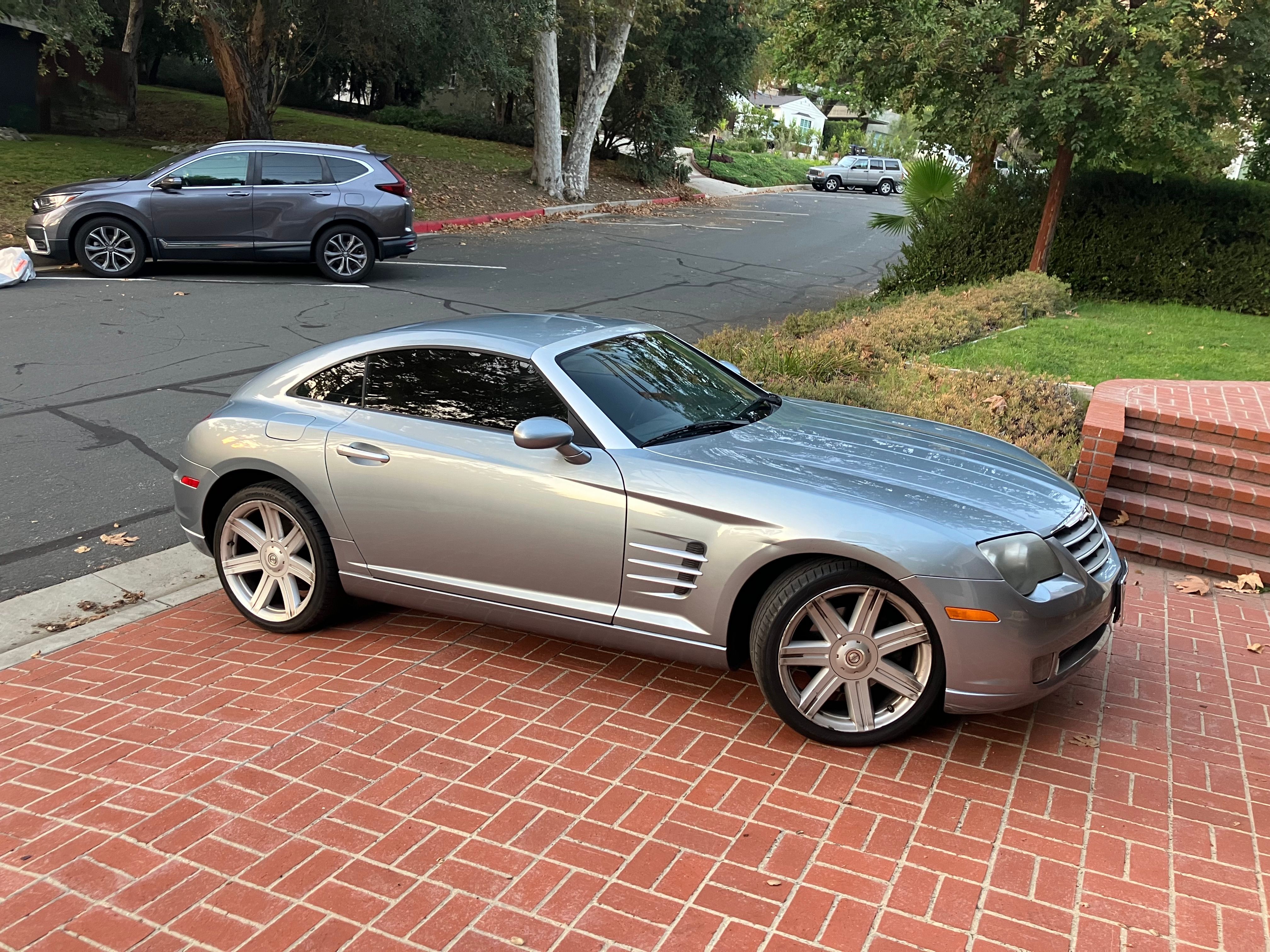 Used 2005 Chrysler Crossfire Limited RWD image 12