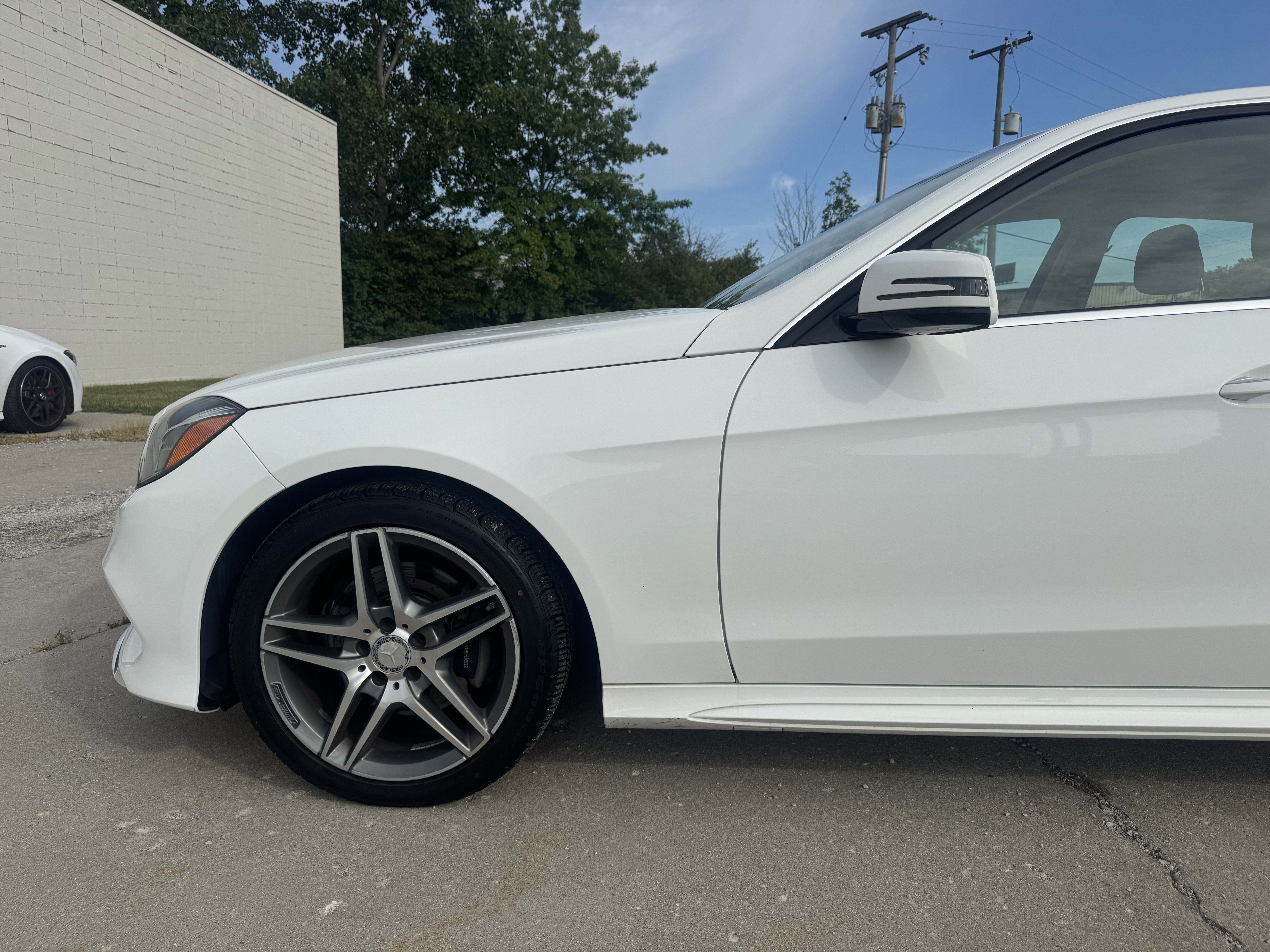 Used 2015 Mercedes-Benz E 350 4MATIC Sedan image 5