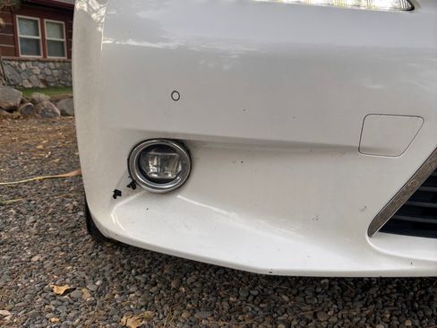 Used 2015 Lexus ES 300h image 4