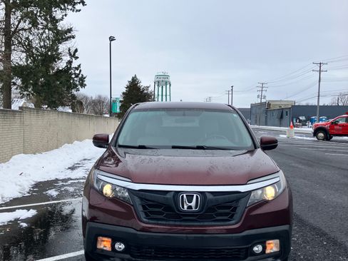 Used 2017 Honda Ridgeline RTL image 9