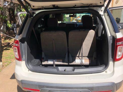 Used 2011 Ford Explorer XLT w/ 202A Rapid Spec Order Code image 9