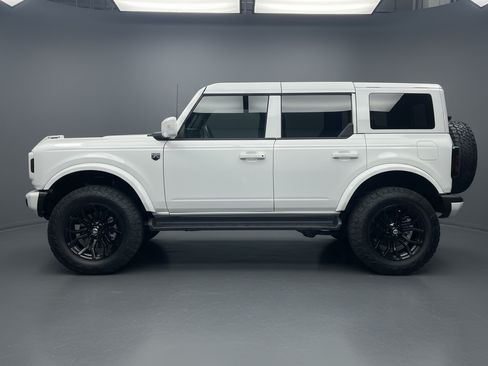 Used 2025 Ford Bronco Big Bend w/ Black Diamond Package image 1