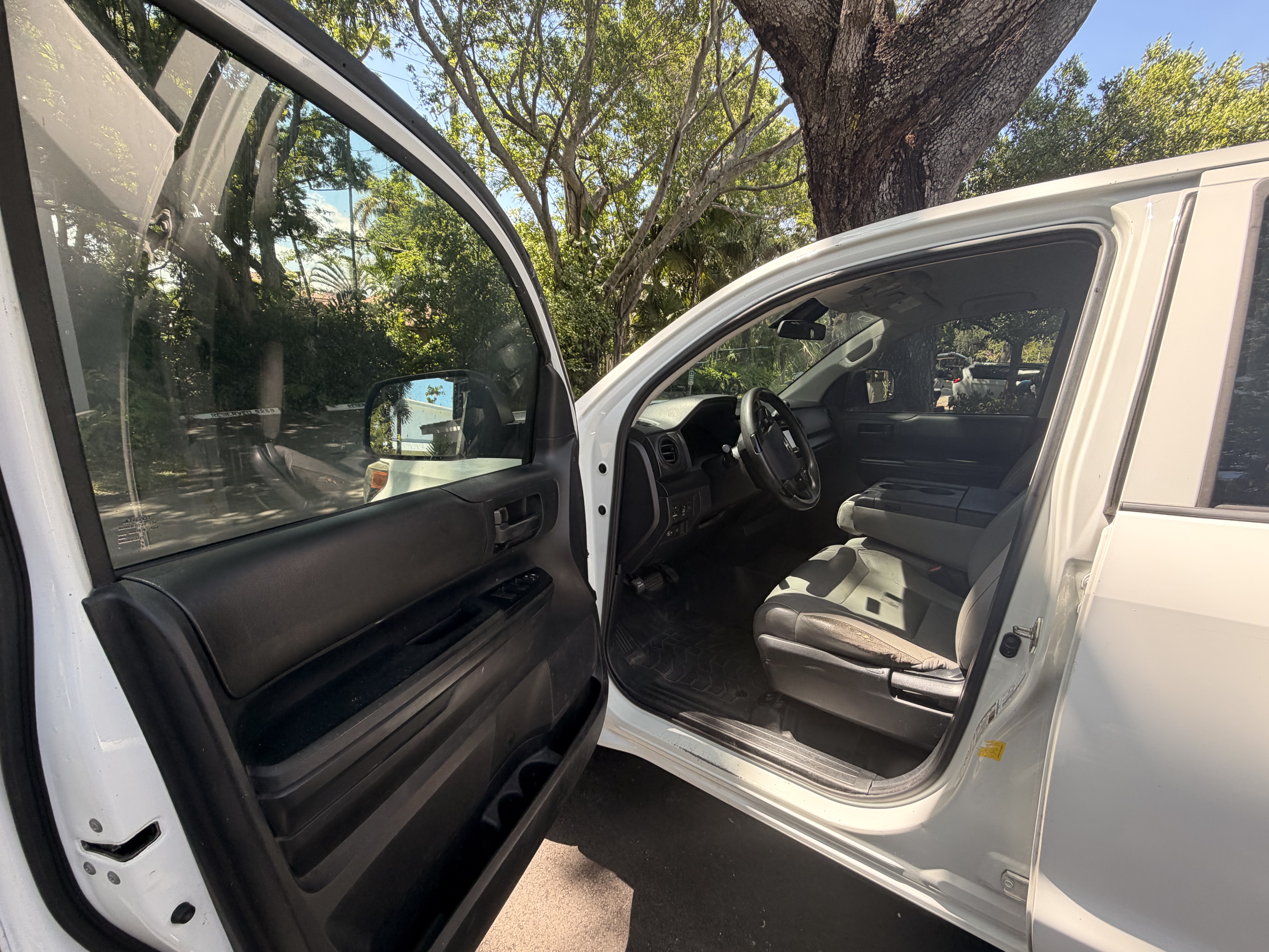 Used 2019 Toyota Tundra SR RWD image 9