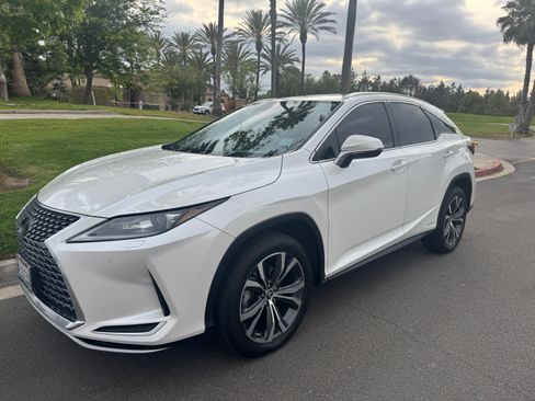 Used 2021 Lexus RX 450h AWD w/ Premium Package image 4