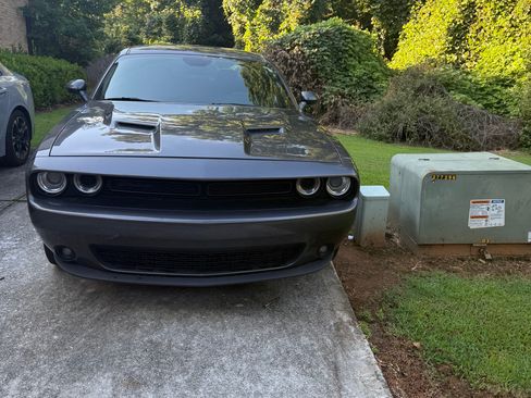 Used 2021 Dodge Challenger SXT w/ Blacktop Package RWD image 9