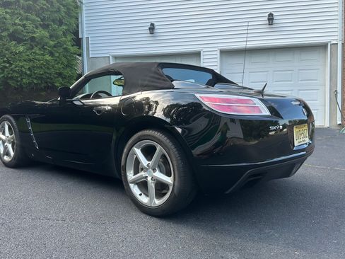 Used 2007 Saturn Sky Red Line RWD image 14
