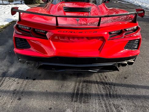 Used 2021 Chevrolet Corvette Stingray Preferred Conv w/ 2LT image 2