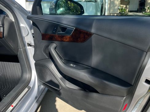 Used 2017 Audi A4 2.0T Premium Plus w/ Premium Plus Package image 11