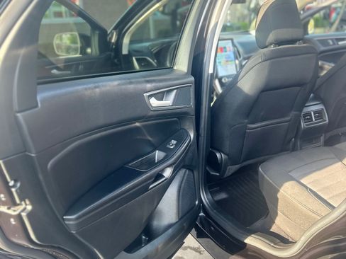 Used 2023 Ford Edge SE w/ Black Appearance Package AWD/4WD image 31