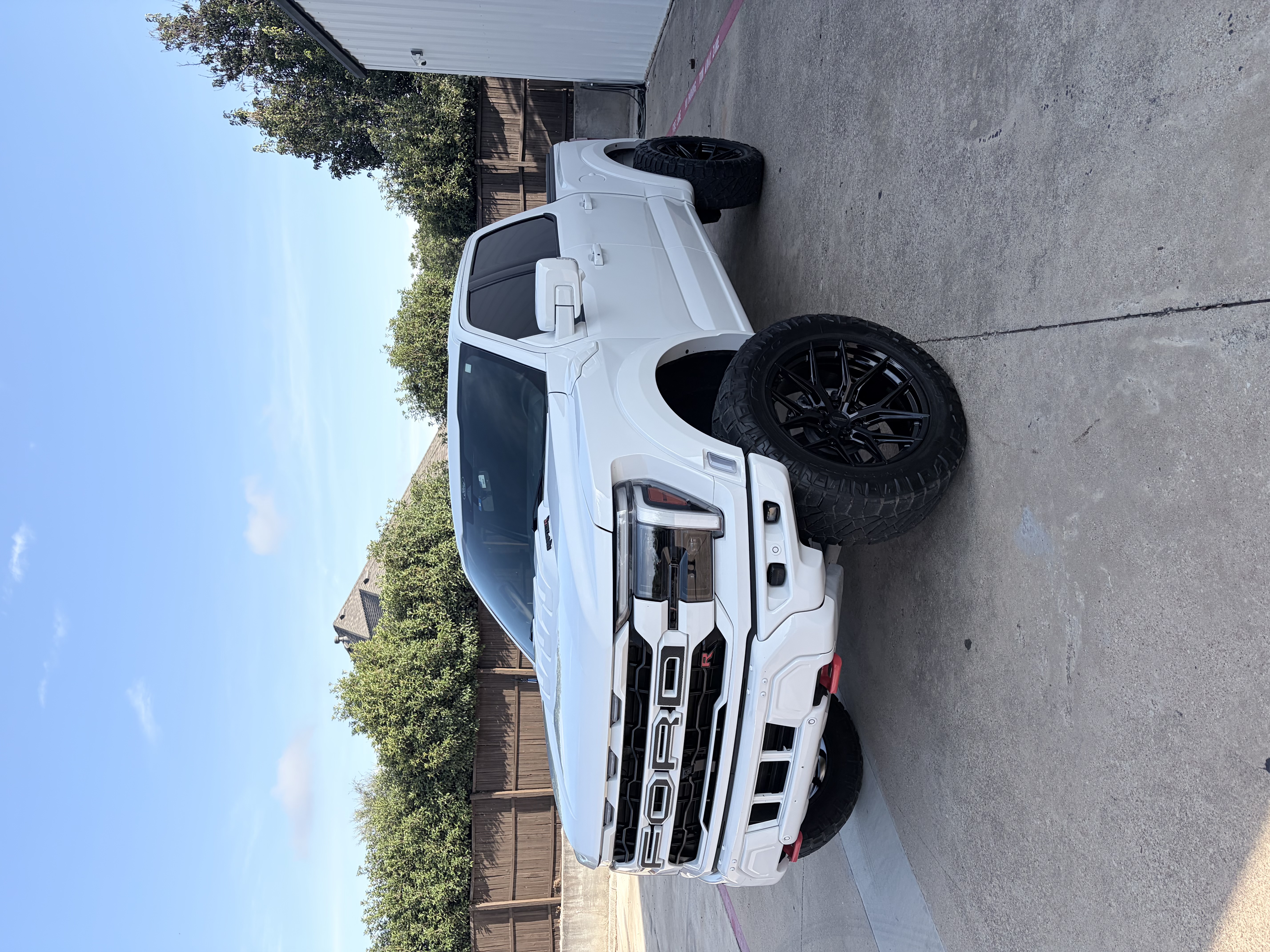 Used 2025 Ford F150 Raptor w/ Equipment Group 803A Raptor R AWD/4WD image 1