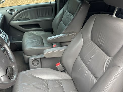Used 2010 Honda Odyssey EX-L image 11