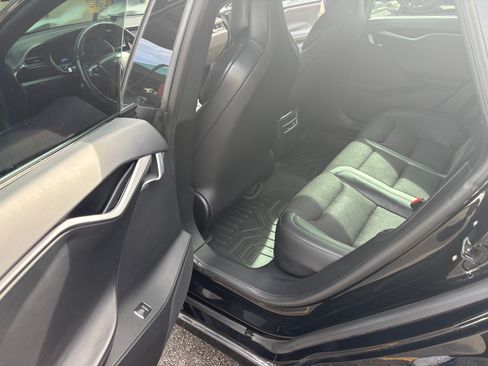 Used 2018 Tesla Model S 75D AWD/4WD image 4