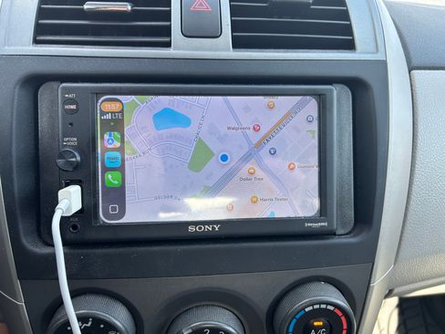 Used 2012 Toyota Corolla LE image 14