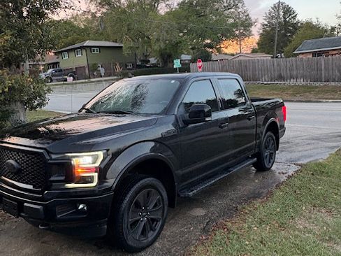 Used 2020 Ford F150 Lariat w/ Equipment Group 502A Luxury image 6