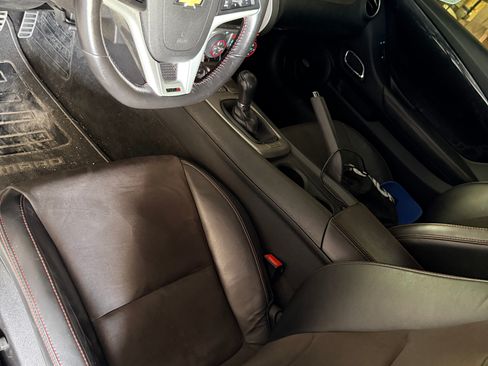 Used 2013 Chevrolet Camaro ZL1 RWD image 16