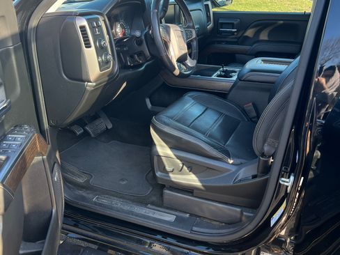 Used 2018 GMC Sierra 1500 Denali image 13