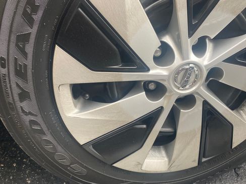 Used 2020 Nissan Altima 2.5 S image 9