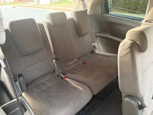 Used 2015 Honda Odyssey EX image 20