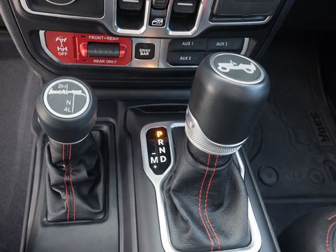 Used 2020 Jeep Wrangler Unlimited Rubicon image 17