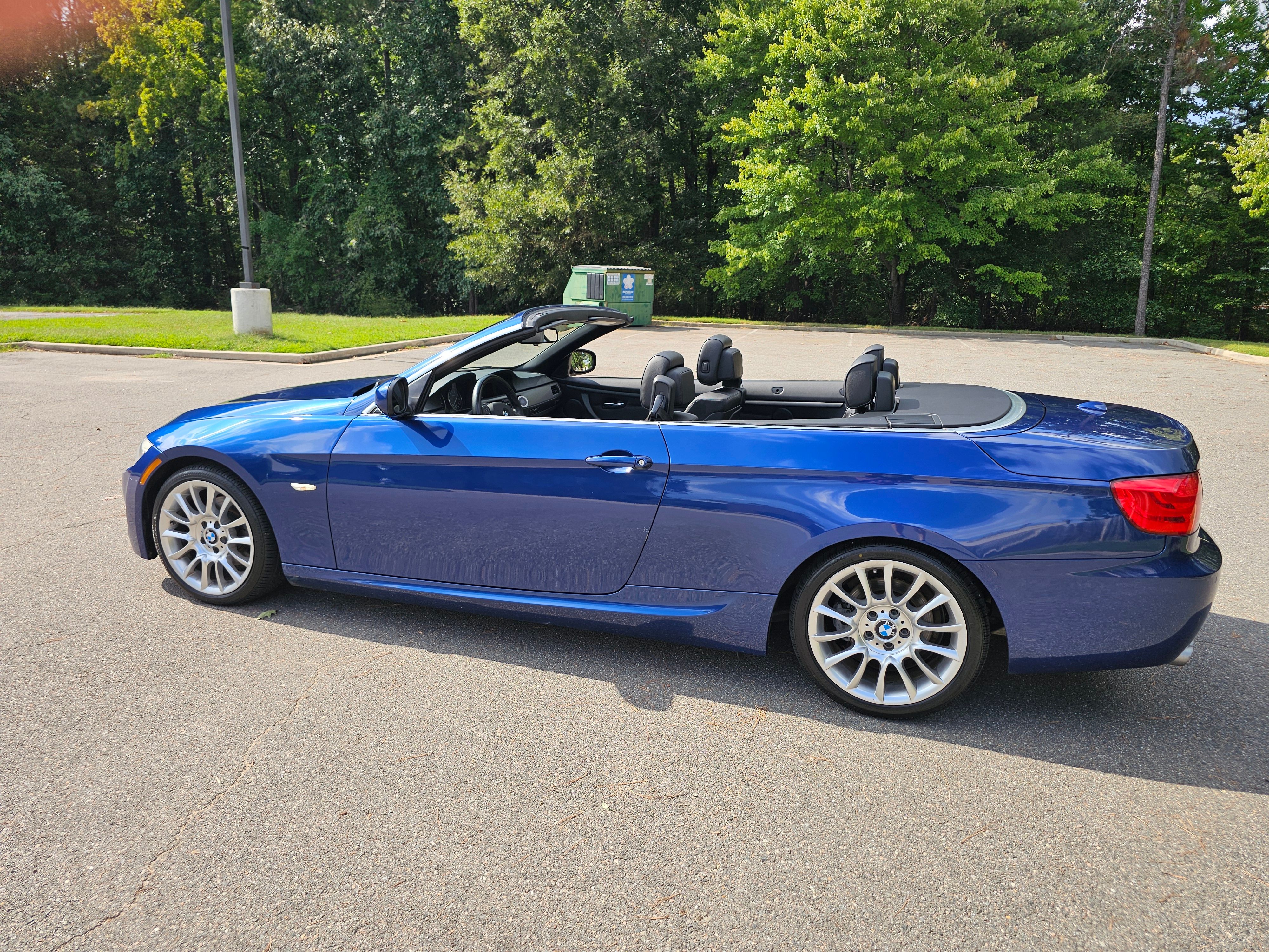 Used 2012 BMW 328i Convertible RWD image 6
