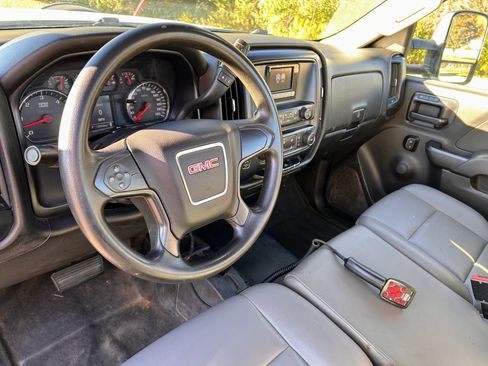 Used 2015 GMC Sierra 3500 Pickup 2D 8 ft w/ Snow Plow Prep Package image 10