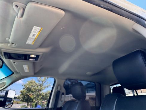 Used 2018 RAM 2500 Laramie w/ Sport Appearance Group AWD/4WD image 13