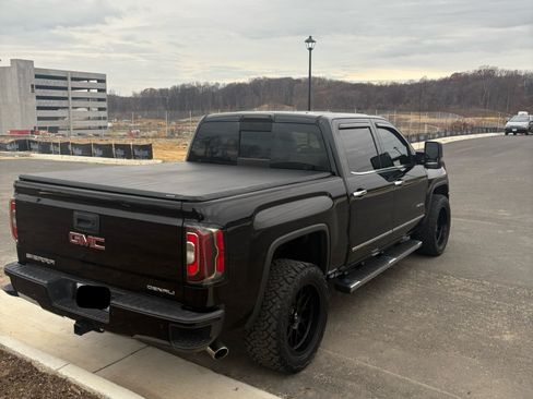 Used 2018 GMC Sierra 1500 Denali image 20