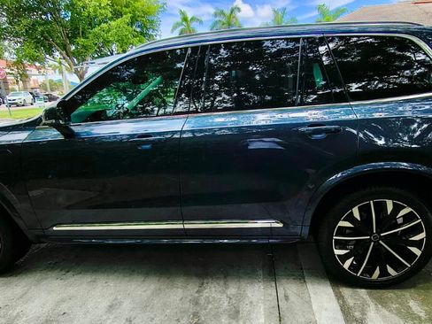 Used 2025 Volvo XC90 T8 Ultra w/ Protection Package Premier AWD/4WD image 9