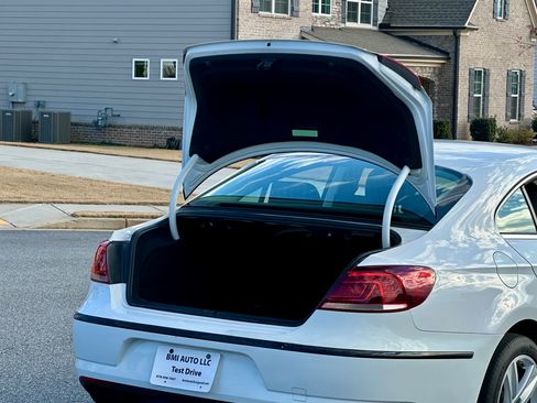 Used 2015 Volkswagen CC R-Line image 14