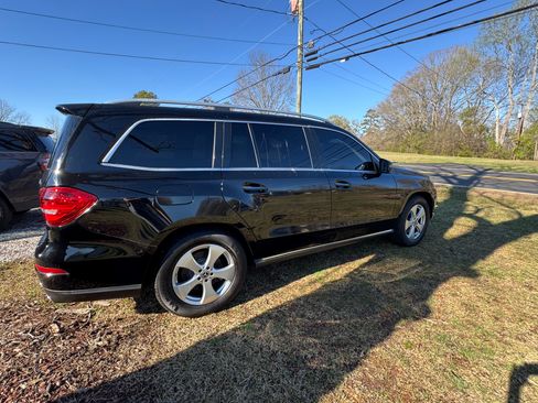 Used 2018 Mercedes-Benz GLS 450 4MATIC image 12