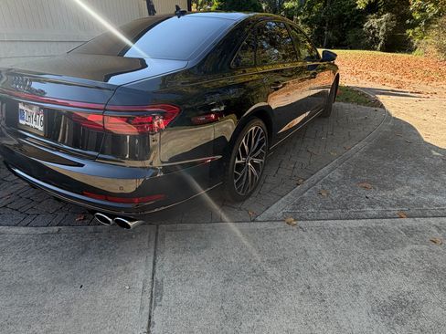 Used 2021 Audi S8 L AWD/4WD image 8