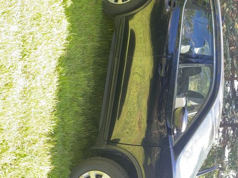 Used 2017 Nissan Rogue S image 6