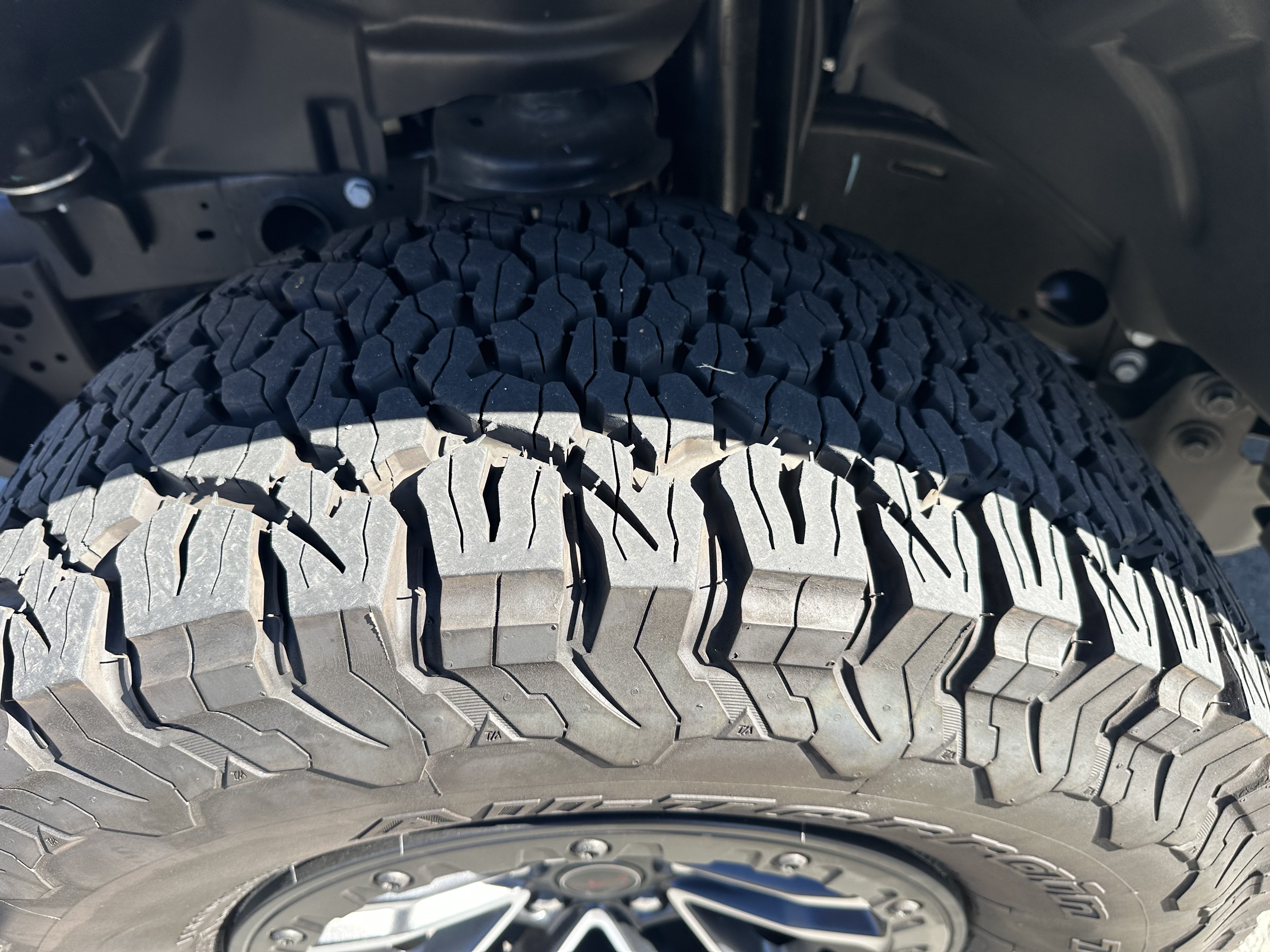Used 2026 Jeep Wrangler Unlimited Rubicon AWD/4WD image 12