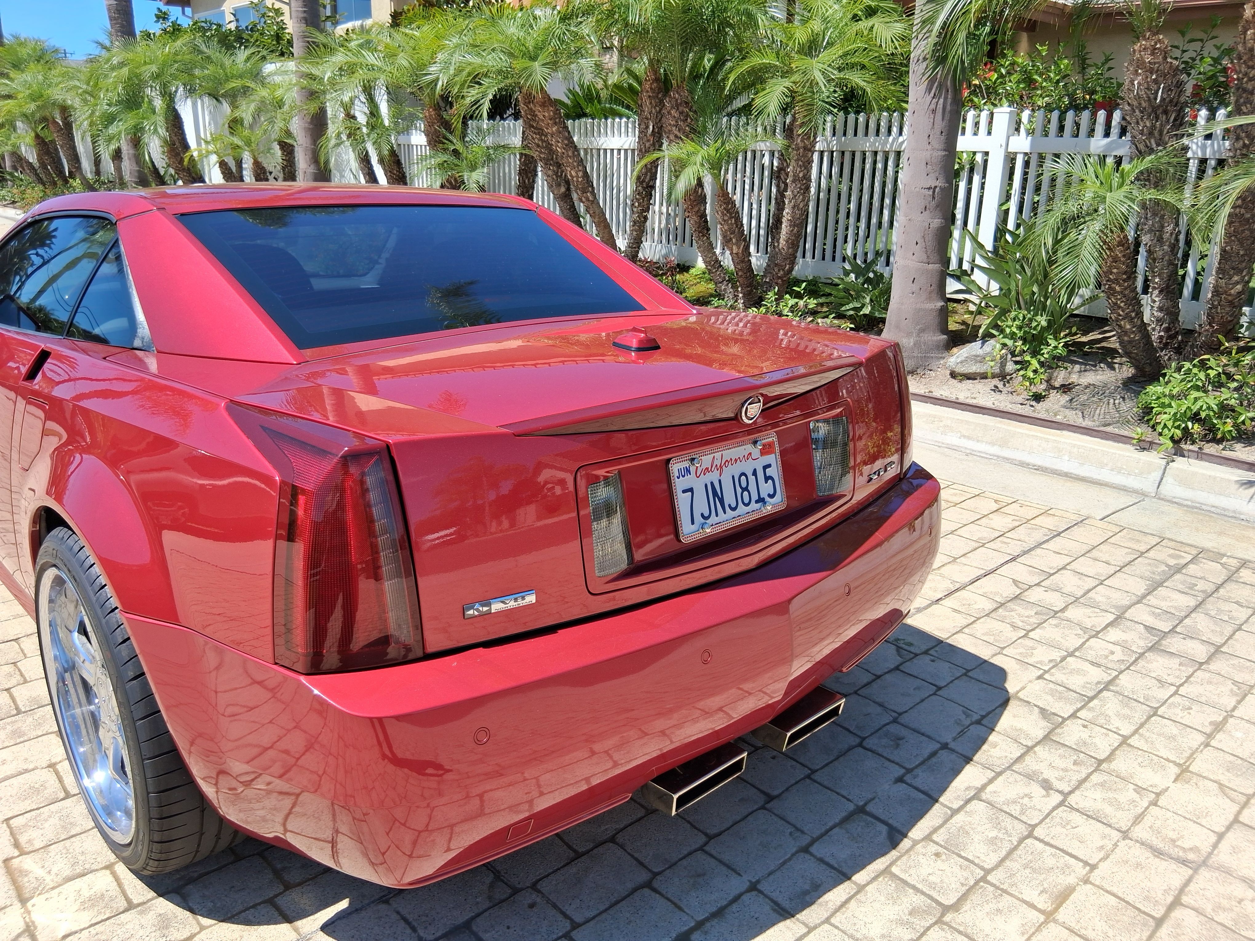 Used 2005 Cadillac XLR RWD image 6