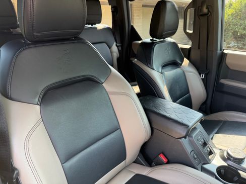 Used 2021 Ford Bronco Wildtrak AWD/4WD image 8