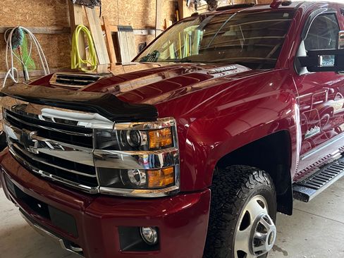 Used 2019 Chevrolet Silverado 3500 High Country w/ Duramax Plus Package image 20