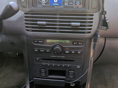 Used 2005 Honda Pilot EX-L image 12