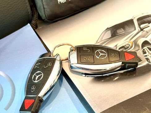 Used 2016 Mercedes-Benz GL 320 BlueTEC 4MATIC image 23