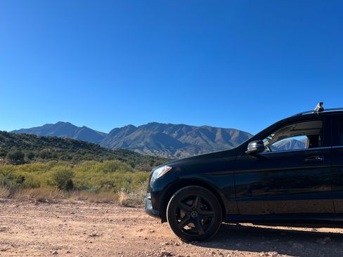 Used 2015 Mercedes-Benz ML 400 4MATIC image 2